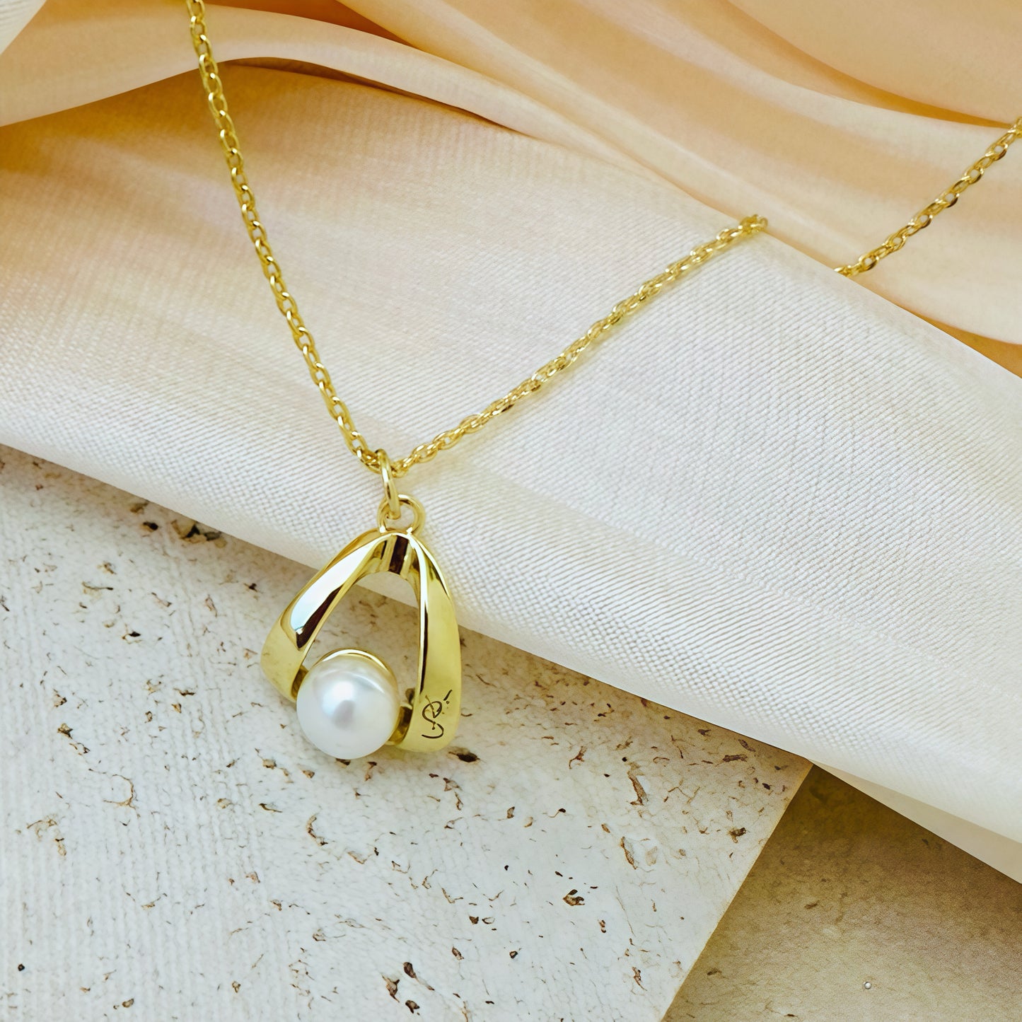 Silver natural pearl pendant necklace, women's light luxury, niche genuine collarbone, give girlfriend and best friend Valentine's Day gift