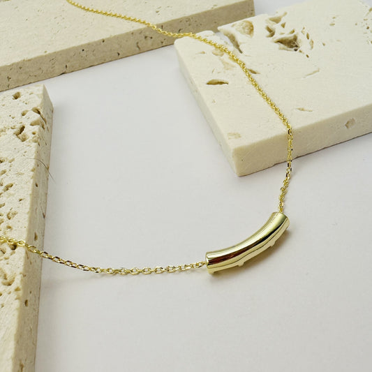 Golden Smile Necklace for Women's Summer 2024 New Collection, with a niche design and high-end light luxury collarbone chain