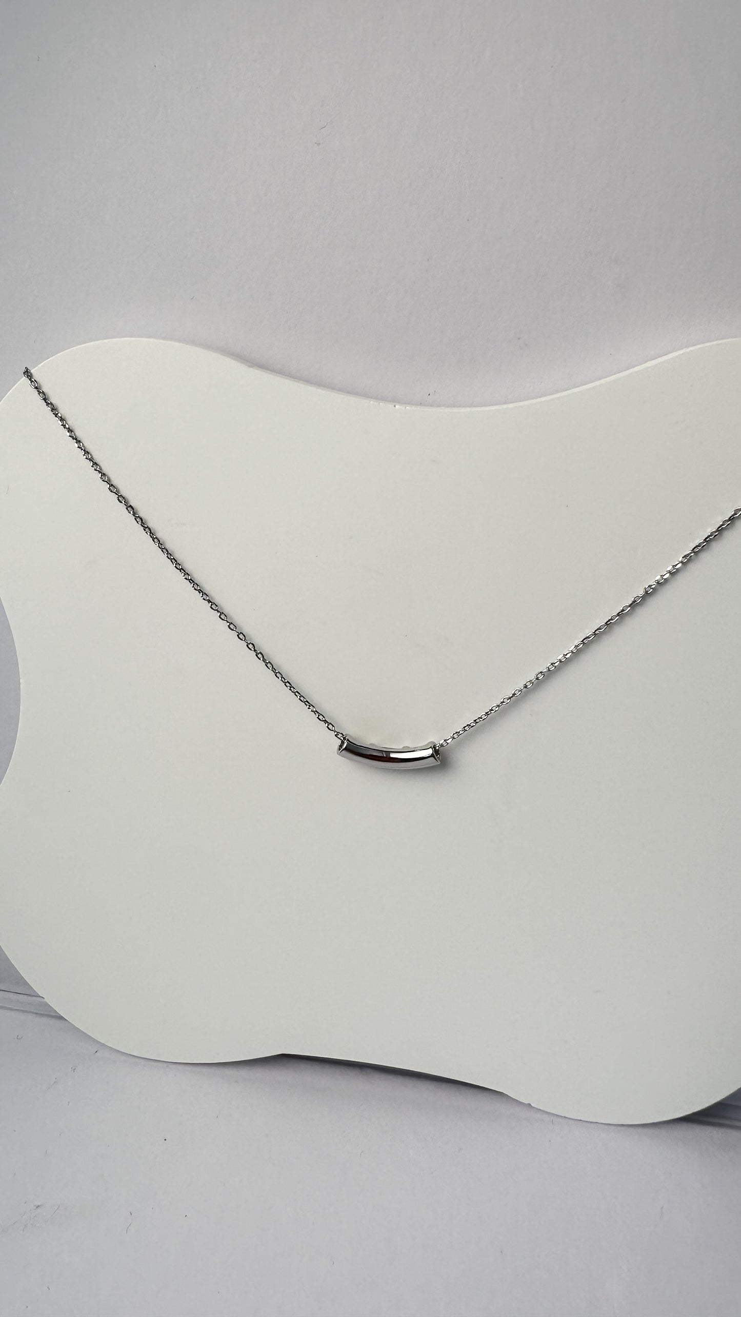 Silver Smile Necklace for Women's Summer 2024 New Collection, with a niche design and high-end light luxury collarbone chain